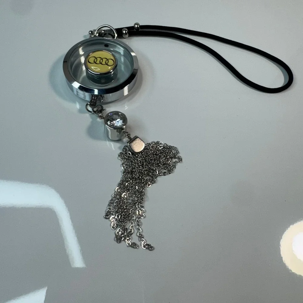 Audi Car‎ Auto Charm Freshener Tassel Handbag Purse Key Ring Keychain